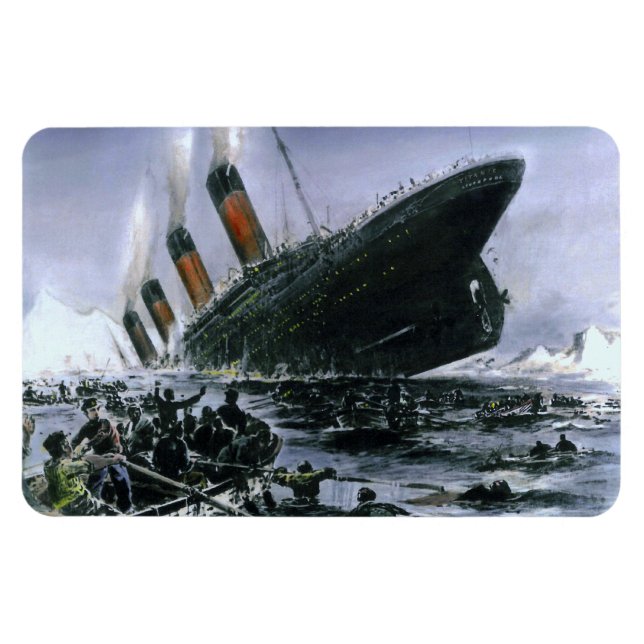 Sinking RMS Titanic Magnet (Horizontal)