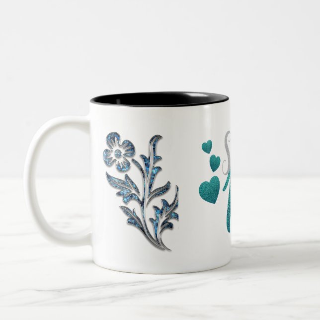 "Sips réconfortants : Mugs de café de Saint-Valent (Gauche)