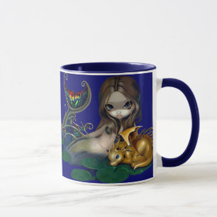 "Sirène avec la tasse d'un dragon d'or"