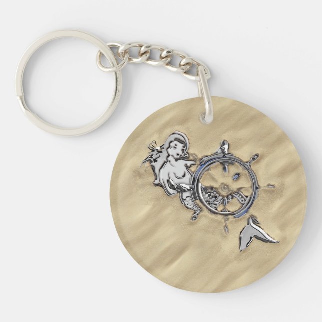 Sirène d'argent dans le décor de sable (Devant)
