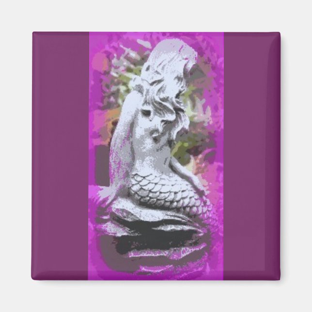 sitting mermaid purple magnet (Front)