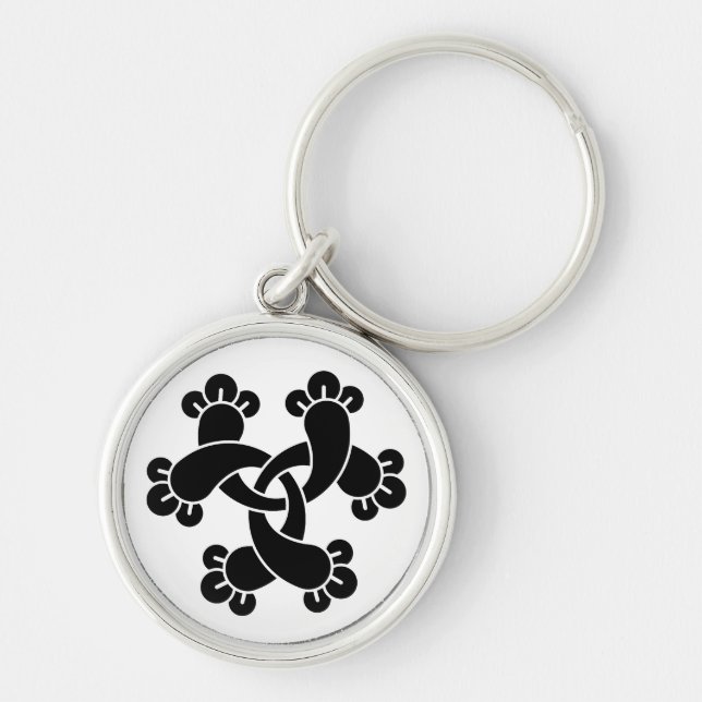 Six interlocking cloves keychain (Front)