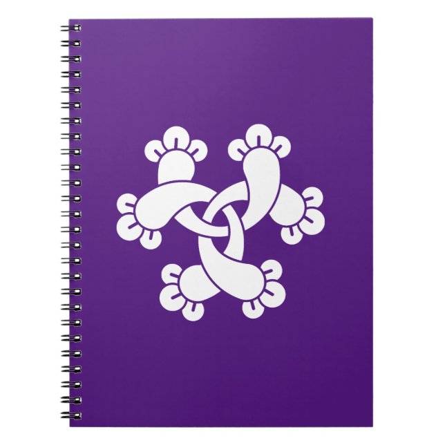 Six interlocking cloves notebook (Front)