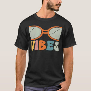 Sixth Grade Vibes 6th Grade Students  Parents  Tea T-Shirt