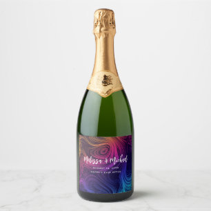 Sixties Vibe Circles & Swirls Cool Pattern Wedding Sparkling Wine Label