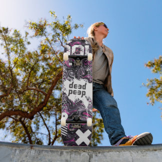 Skate Girl 001 Skateboard