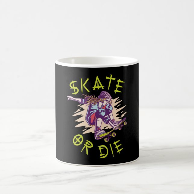 Skate or die Skateboarder Girl Coffee Mug (Center)