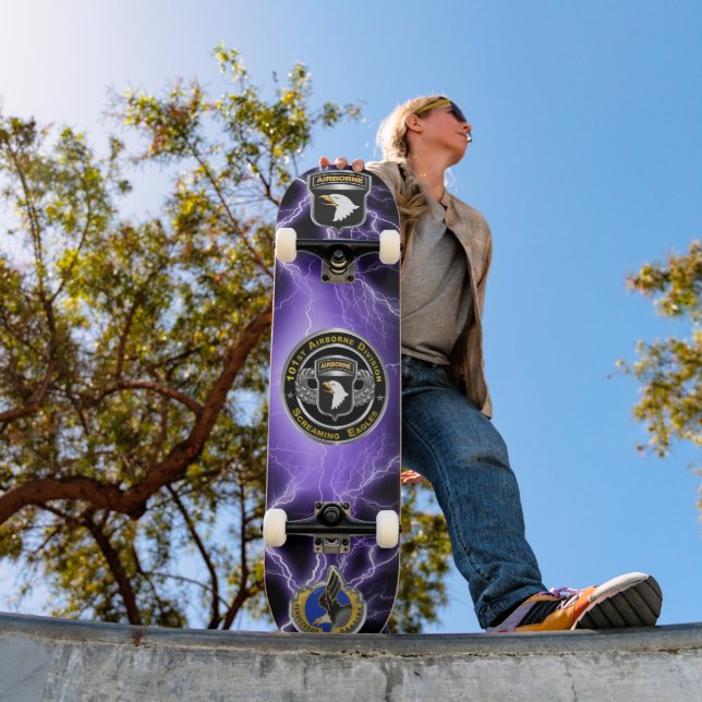 Skateboard 101e planche à roulettes de la division aéroportée (Extérieur 1)