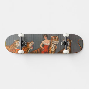 Skateboard Affiche vintage De Cirque De Femme Avec Six Tigres