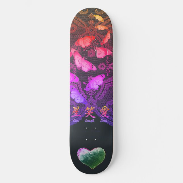 SKATEBOARD ANTIQUE LACE, BUTTERFLITS ET UN COEUR (Recto)