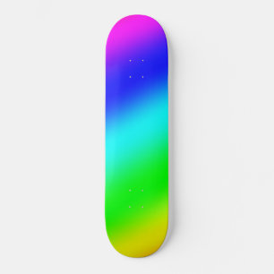 Skateboard arc-en-ciel