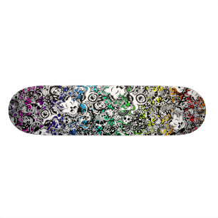 Skateboard Arc-en-ciel de planche à roulettes de créatures