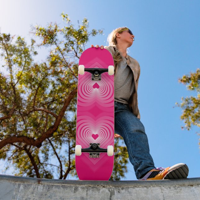Skateboard avec Coeurs - Rose (Extérieur 1)