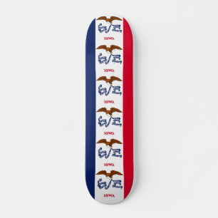 Skateboard avec drapeau de l'Iowa
