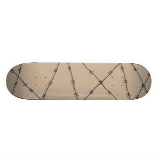 Skateboard barbelé