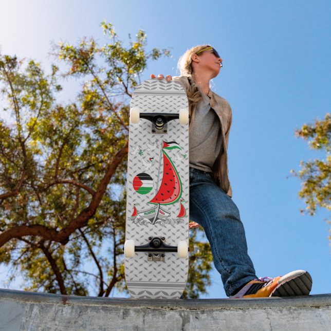 Skateboard Bateaux de la Flottille de la Liberté Mondiale à G (Extérieur 1)