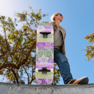 Skateboard Blanc Floral rose chaud pourpre citron vert rayure
