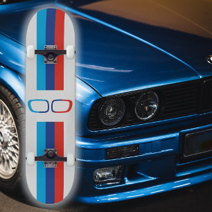 Skateboard BMW M rayures et des reins fan art, blanc