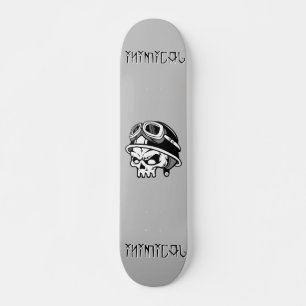 Skateboard Casque de crâne inimique