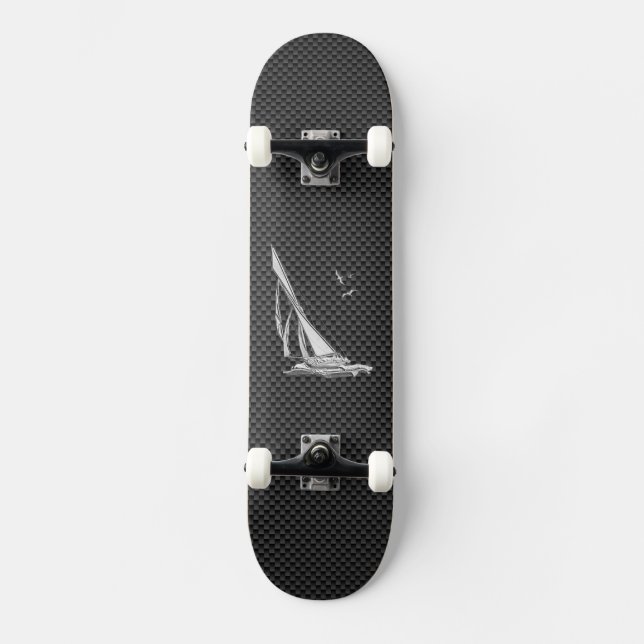 Skateboard Chromes Like Sailboat on Carbon Fiber (Recto)