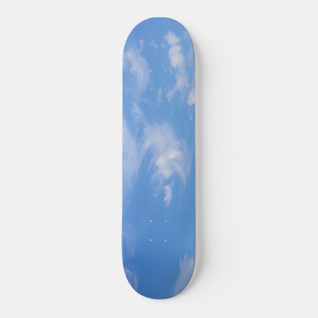 Skateboard Ciel Bleu Avec Nuages Agités (Recto)