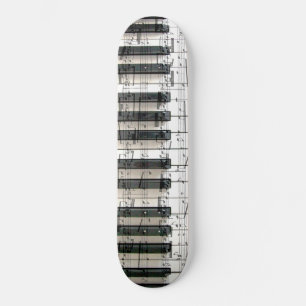 Skateboard clavier piano musique noir et blanc