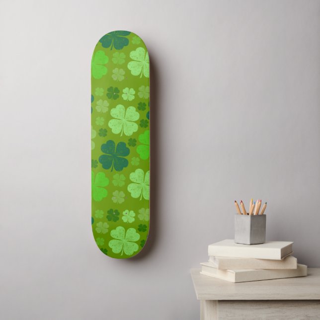 Skateboard Clovers verts, Lucky Clovers, Saint Patrick's Day (Art mural)