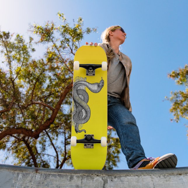 Skateboard Cobra jaune - (Extérieur 1)