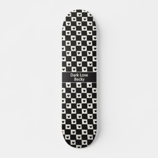 Skateboard Cœurs à carreaux noirs et blancs