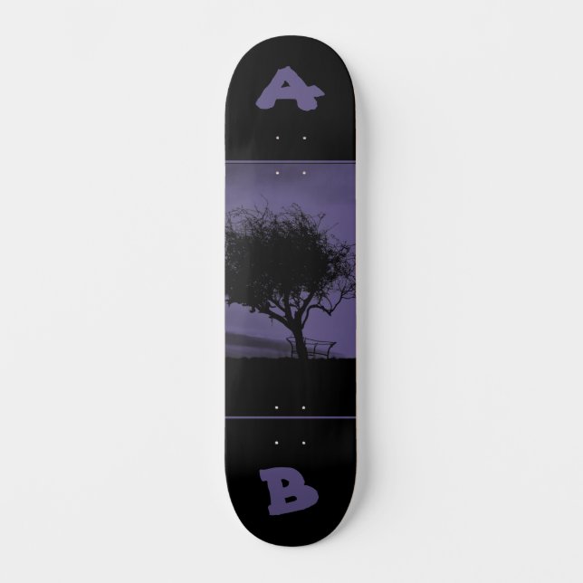 Skateboard Conception d'arbre violet et noir avec initiales p (Recto)