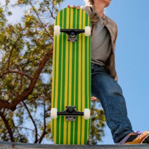 Skateboard Conception de motif rayé stylé vert jaune 