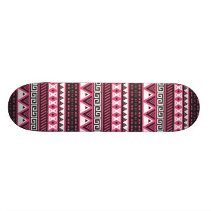 Skateboard Conception de Motifs tribaux roses et noirs Aztèq