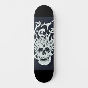 Skateboard crâne tiré