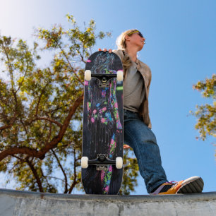 Skateboard Déesse tatouée au métal liquide néon - Chr cyberpu