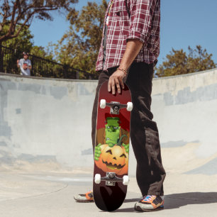 Skateboard Dessin de Frankenstein Monster avec Citrouille