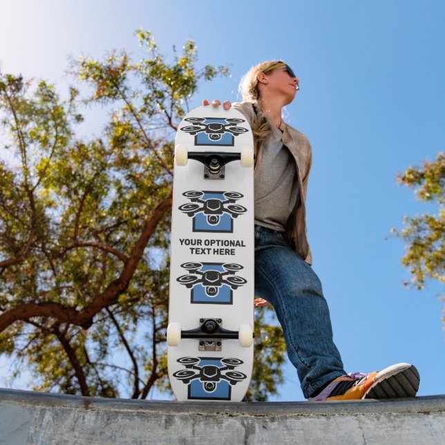 Skateboard Drone de texte personnalisé (Extérieur 1)