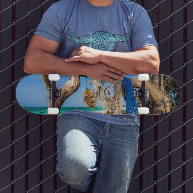 Skateboard Filets de pêche séchant sur la plage (Extérieur 3)