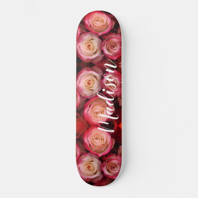 Skateboard Fille Rose Floral Roses Nom personnalisé (Recto)