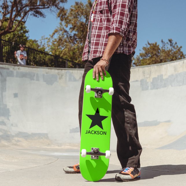 Skateboard Fond vert néon étoile noire personnalisée (Extérieur 2)