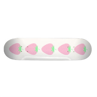 Skateboard Fraise assez rose