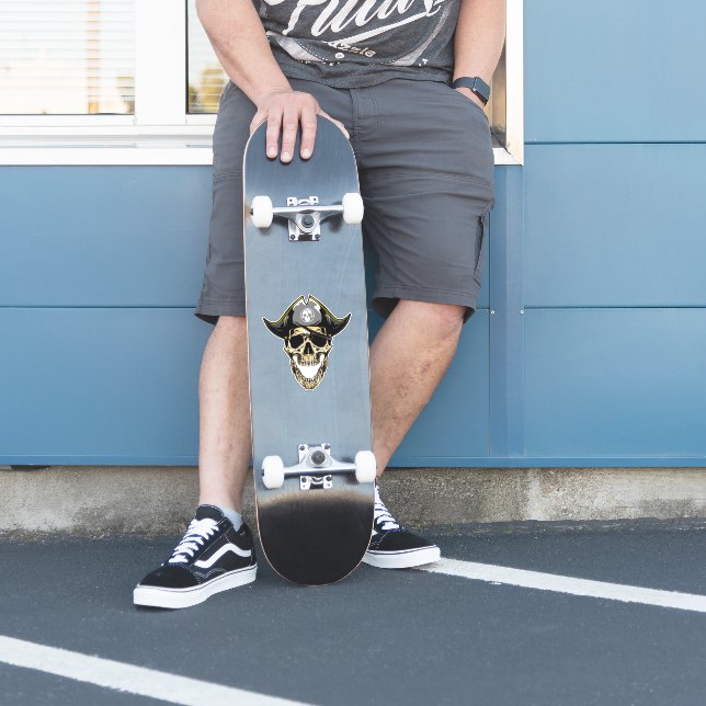 Skateboard fun Jolly Roger Skull  Smile (Skater)