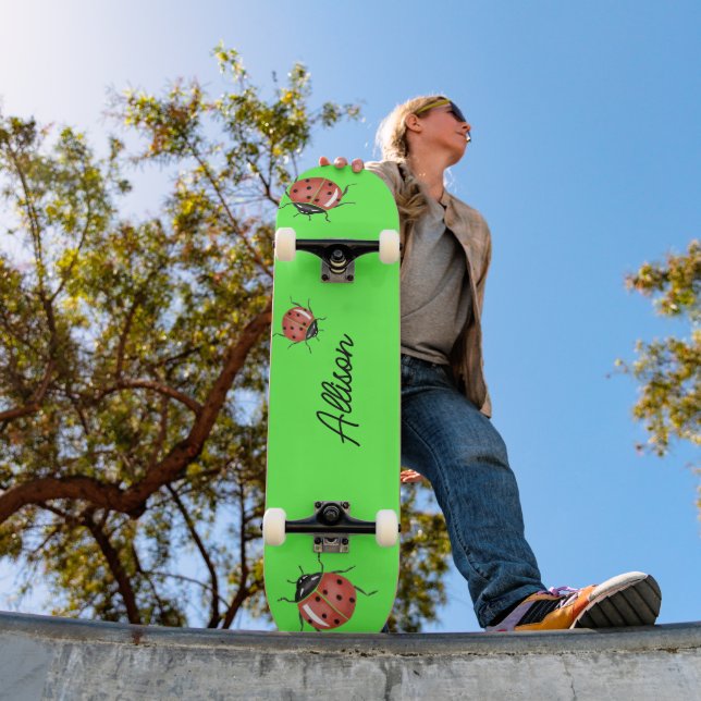 Skateboard Fun néon vert Ladybug (Extérieur 1)