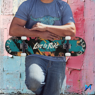 Skateboard Graffiti Abstrait Vibrant - Devise Vivre pour Roul