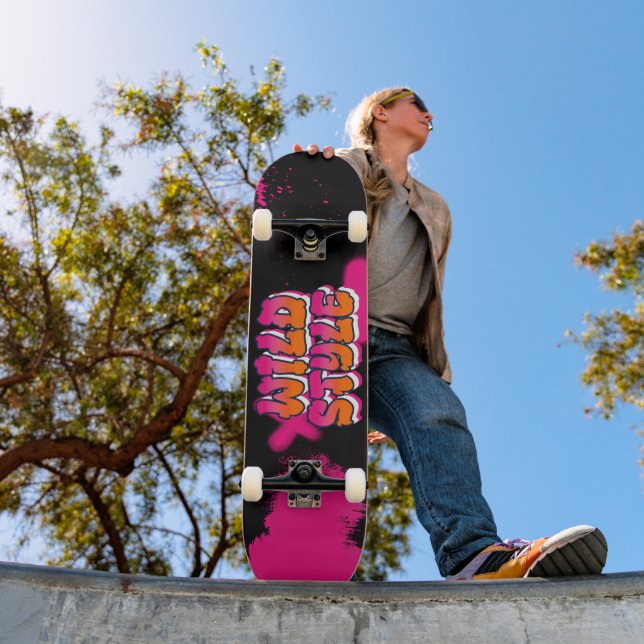 Skateboard Graffiti rose sauvage (Extérieur 1)