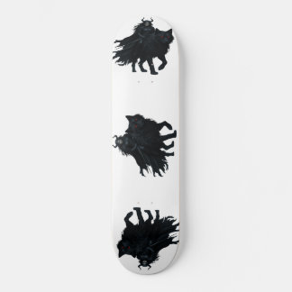 Skateboard Guerrière noire du loup de l'enfer