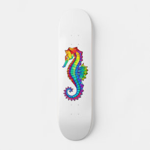 Skateboard Hippocampe polygonal arc-en-ciel