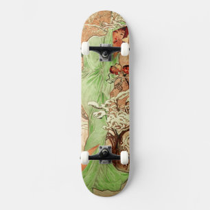 Skateboard Hiver dans une cape verte par Alphonse Mucha