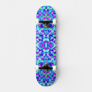 Skateboard Joli motif de petits doigts bleu aqua violet