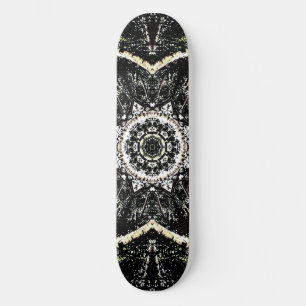 Skateboard Kaleidoscope gothique