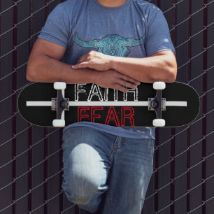 Skateboard La foi sur la peur Croix chrétienne